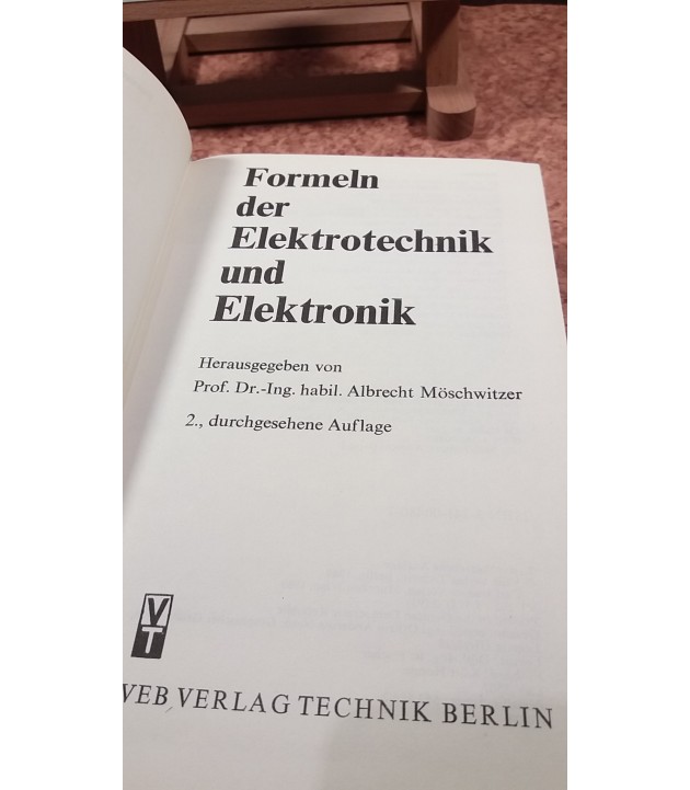 Albrecht Moschwitzer – Formeln der elektrotechnik und elektronik
