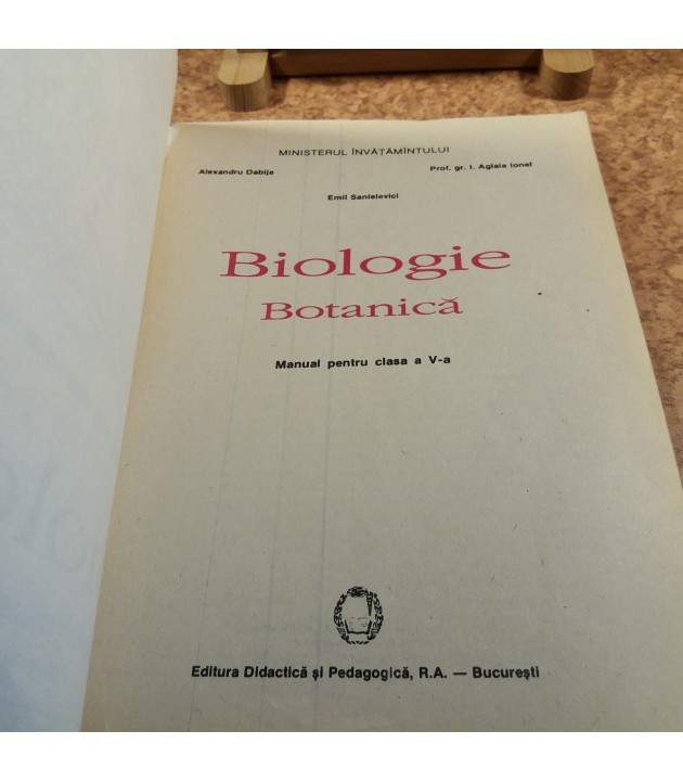 Alexandru Dabija - Biologie manual pentru clasa a V a